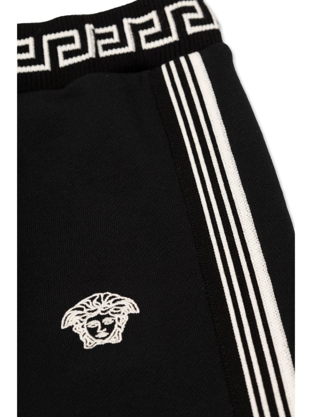 Pantaloni sportivi con ricamo per bambino Versace Kids neri con orli a coste - Image 3